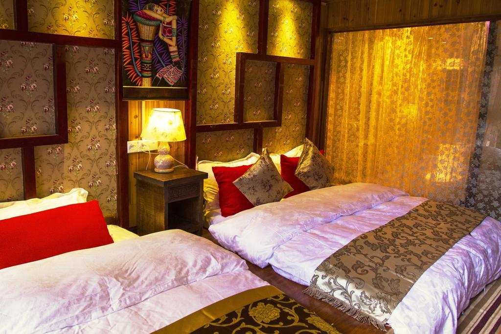 Secret Garden Hotel Lijiang  Exterior photo